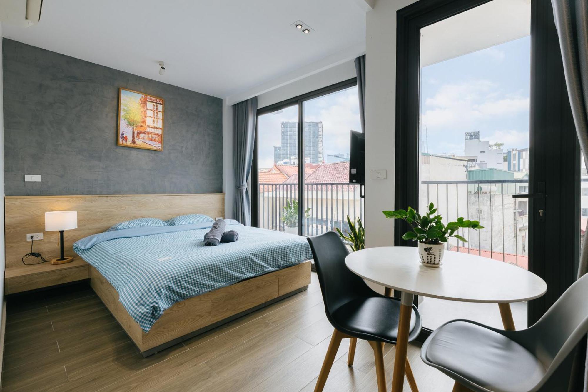 Luck 8 - Westlake Balcony Appart hôtel *